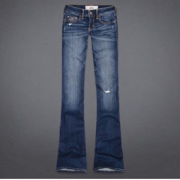 Hollister Denim - Hollister dark wash bootcut jeans size 0